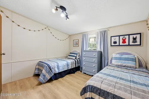 133 Rhodes Haven Drive Columbia NC 27925