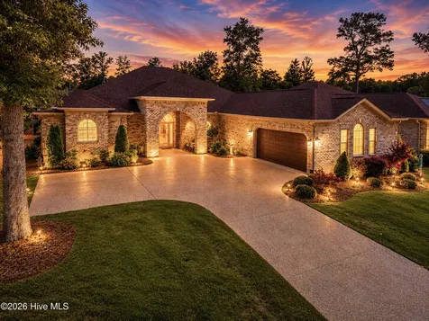 952 Jenoa Loop Castle Hayne NC 28429