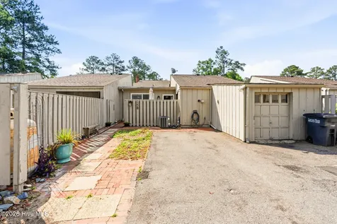 122 Mallard Cove Vass NC 28394