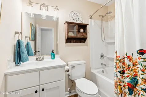 122 Mallard Cove Vass NC 28394