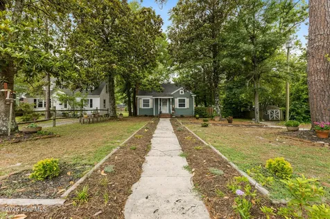 325 N 23rd Street Wilmington NC 28405