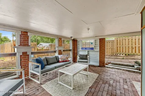 325 N 23rd Street Wilmington NC 28405