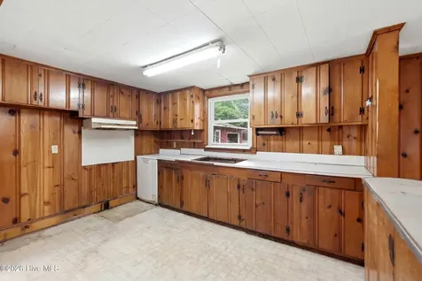 343 W Stevens Street Wallace NC 28466