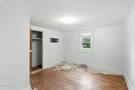 343 W Stevens Street Wallace NC 28466
