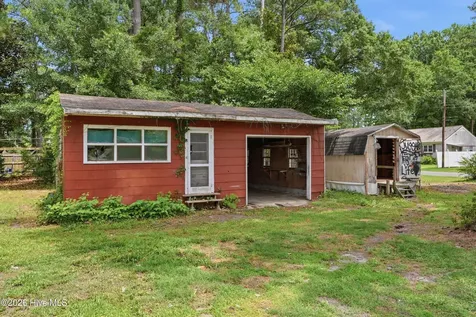 343 W Stevens Street Wallace NC 28466