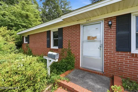 343 W Stevens Street Wallace NC 28466