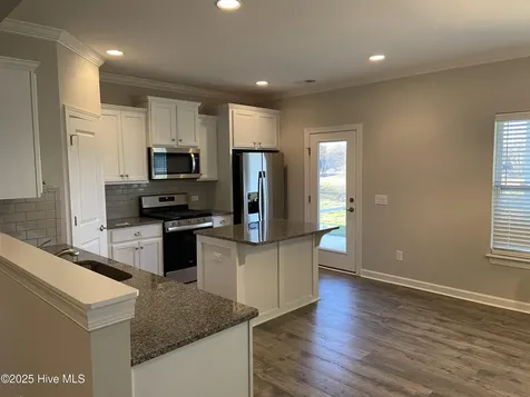5872 Park West Circle Leland NC 28451