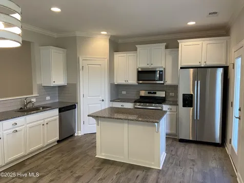 5872 Park West Circle Leland NC 28451
