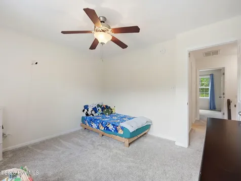 1404 Old Folkstone Road Sneads Ferry NC 28460