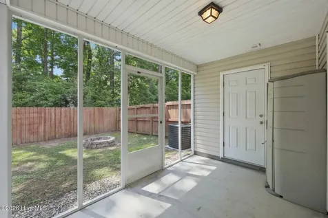 1404 Old Folkstone Road Sneads Ferry NC 28460