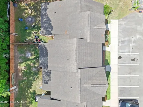 1404 Old Folkstone Road Sneads Ferry NC 28460
