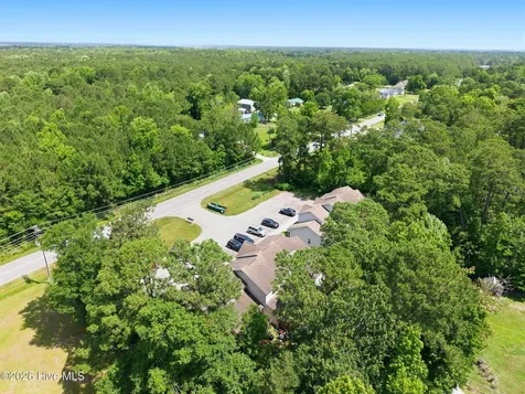 1404 Old Folkstone Road Sneads Ferry NC 28460