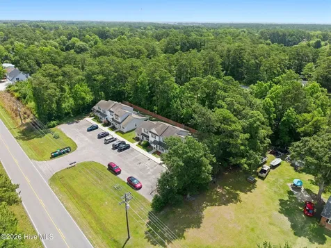 1404 Old Folkstone Road Sneads Ferry NC 28460