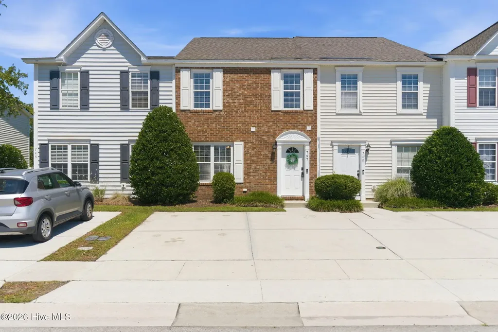 747 Sunseeker Drive Wilmington NC 28411