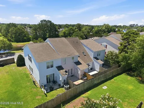 747 Sunseeker Drive Wilmington NC 28411