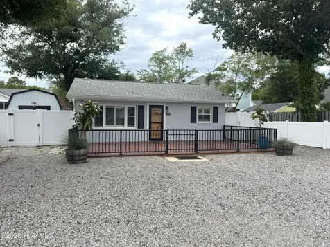 113 NW 12th Street Oak Island NC 28465