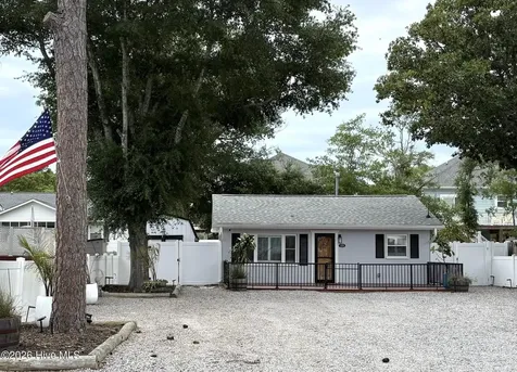 113 NW 12th Street Oak Island NC 28465