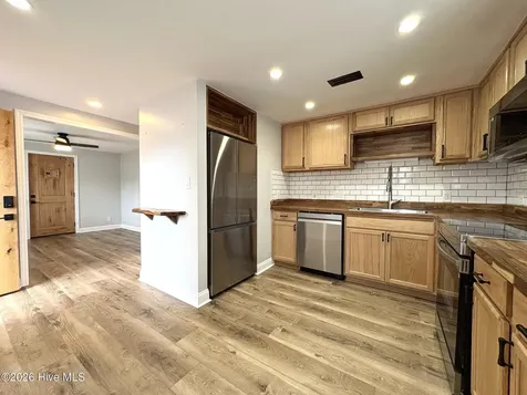 113 NW 12th Street Oak Island NC 28465