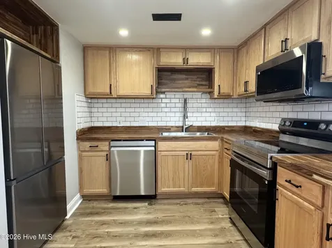113 NW 12th Street Oak Island NC 28465
