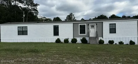 669 Cain Road Garland NC 28441