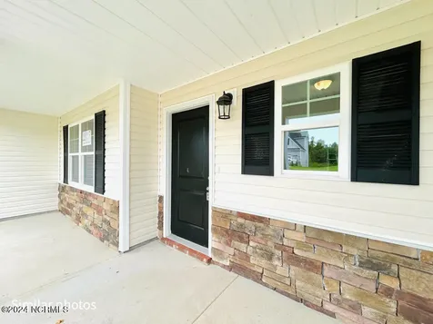 752 Quiet Meadow Drive Jacksonville NC 28546