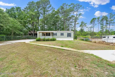 8287 River Road SE Southport NC 28461