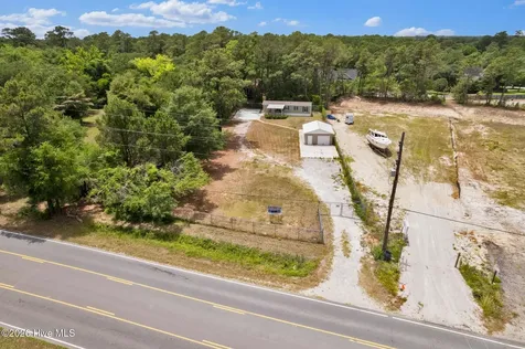 8287 River Road SE Southport NC 28461