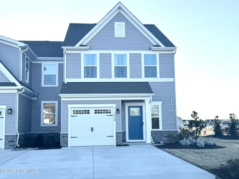 106 Mizzen Way Elizabeth City NC 27909