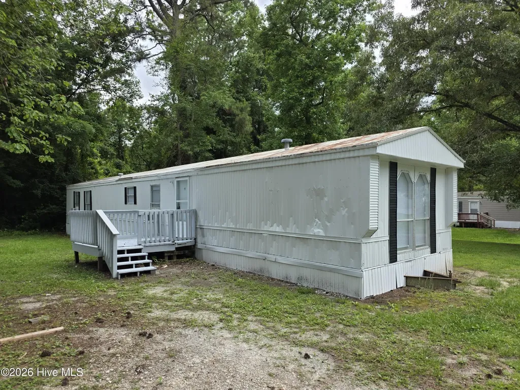 1133 Pickett Road Jacksonville NC 28540