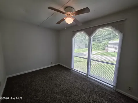 1133 Pickett Road Jacksonville NC 28540