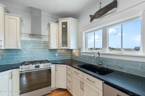 122 Sailfish Drive Holden Beach NC 28462