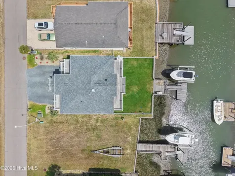 122 Sailfish Drive Holden Beach NC 28462