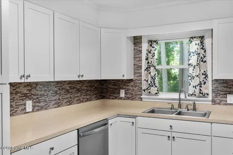 111 S Sycamore Street Woodland NC 27897