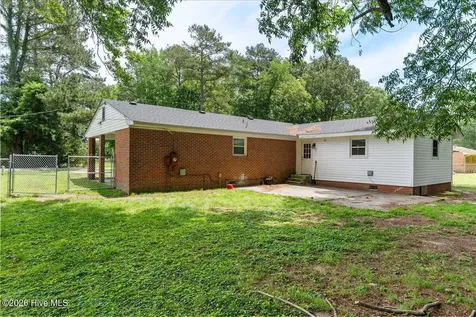111 S Sycamore Street Woodland NC 27897