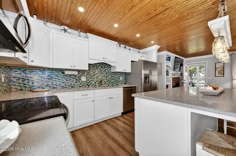 118 NE 19th Street Oak Island NC 28465