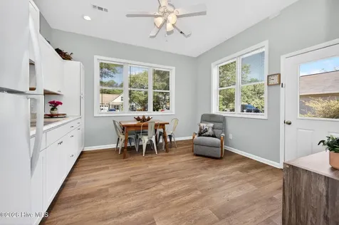 118 NE 19th Street Oak Island NC 28465