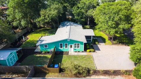 118 NE 19th Street Oak Island NC 28465