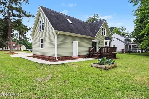 1607 Munroe Lane Goldsboro NC 27534