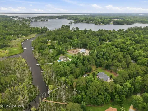 Lot #9 Island Drive Chocowinity NC 27817