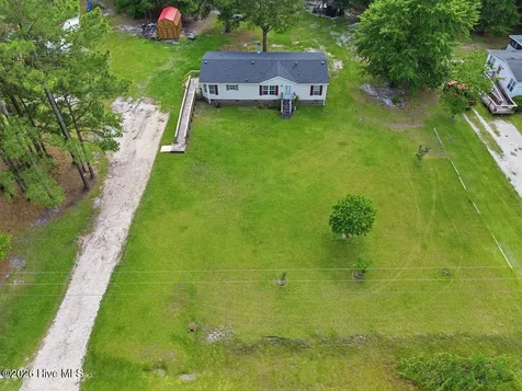 106 Madelyn Drive Richlands NC 28574
