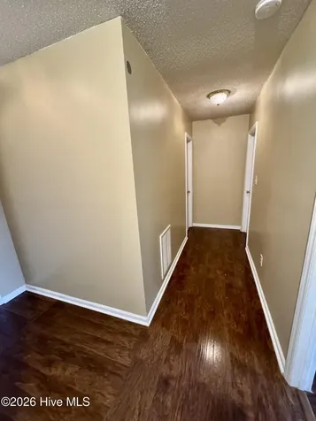 2506 B Bluff View Court Greenville NC 27834