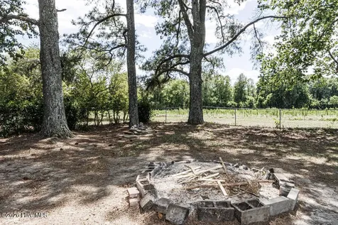 5156 Joe Ellen Road Battleboro NC 27809