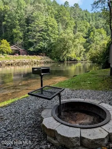 2197 Die Bend Road Murphy NC 28906