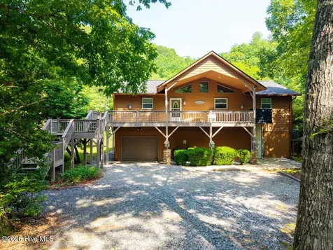 2197 Die Bend Road Murphy NC 28906