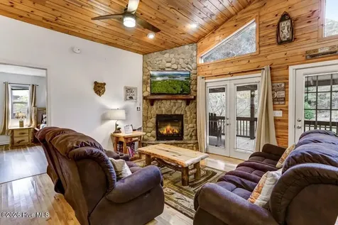 2197 Die Bend Road Murphy NC 28906