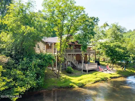 2197 Die Bend Road Murphy NC 28906