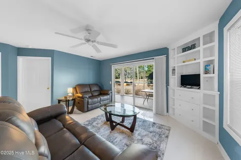 3350 Club Villas Drive Southport NC 28461