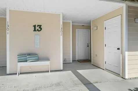 3350 Club Villas Drive Southport NC 28461
