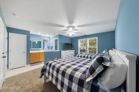 3350 Club Villas Drive Southport NC 28461
