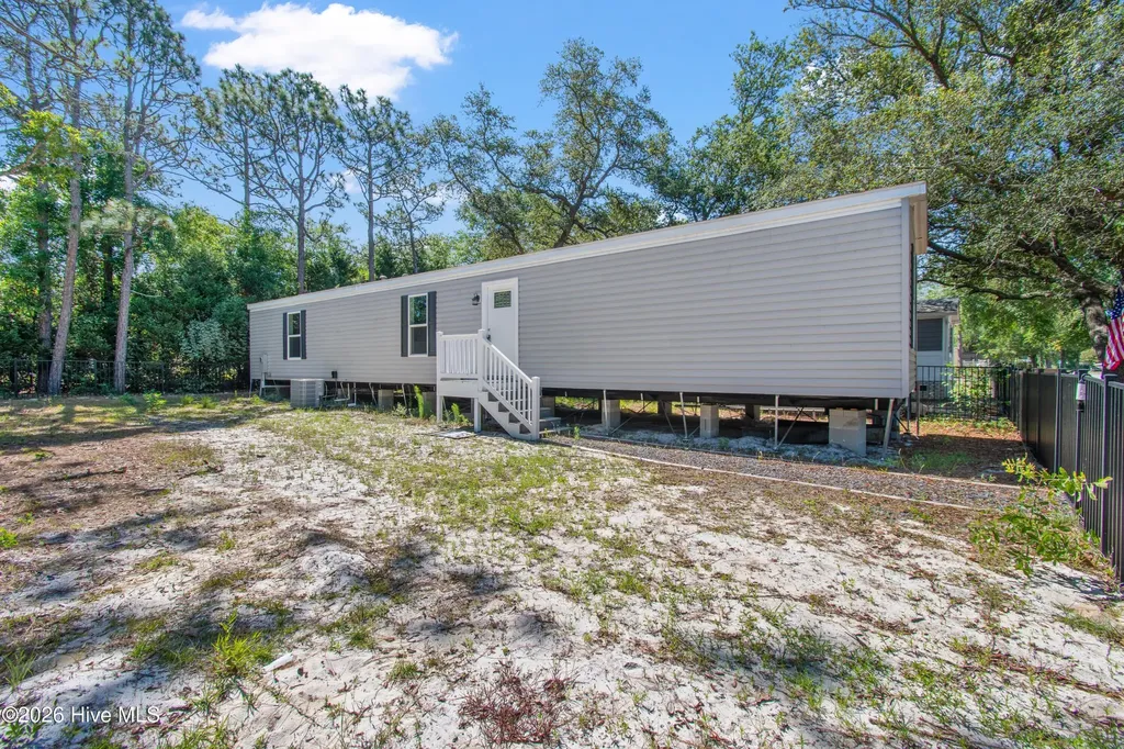 2740 Ocean View Avenue SW Supply NC 28462
